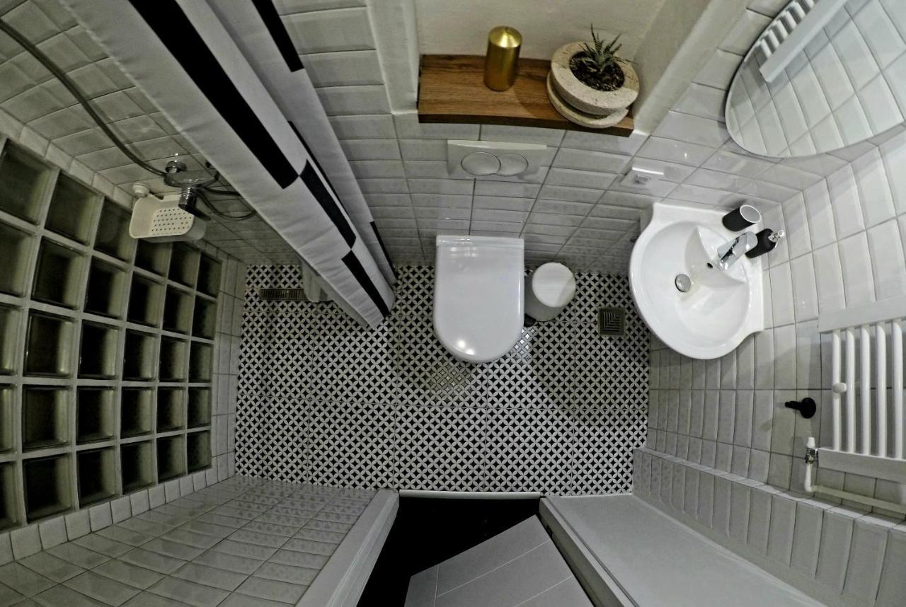 Studio Apartment "Savski Trg" بلغراد المظهر الخارجي الصورة
