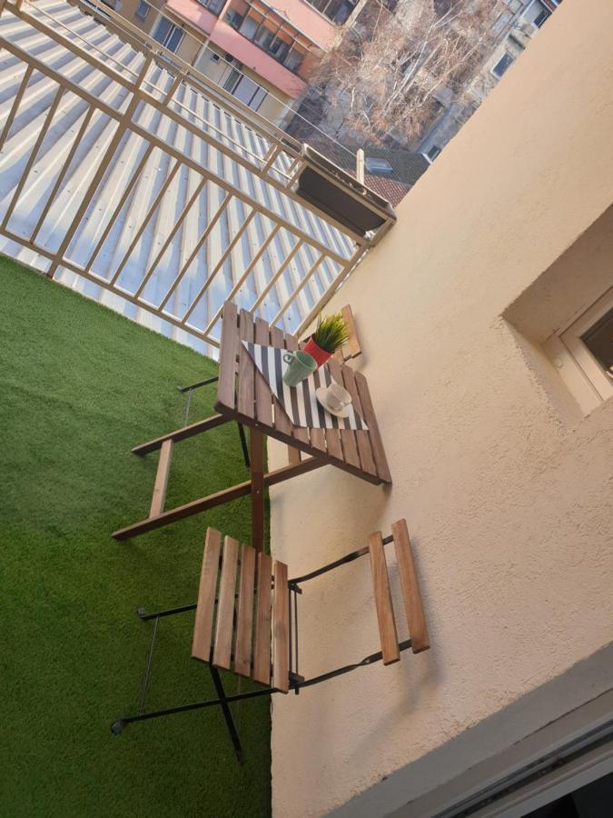 Studio Apartment "Savski Trg" بلغراد المظهر الخارجي الصورة